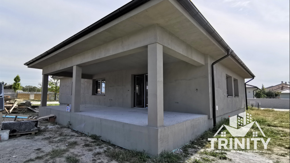Novostavba Rodinného domu s terasou NA PREDAJ v Nových Zámkoch