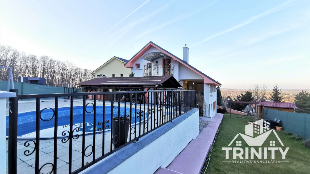 Na predaj Penzión vo vyhľadávanej lokalite v obci Podhájska