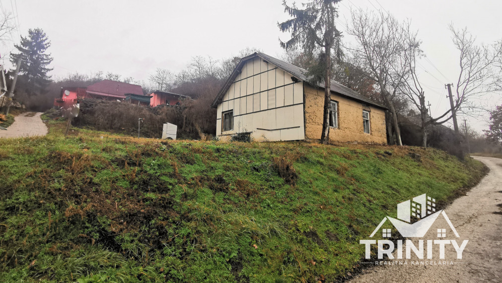 Na predaj stavebný pozemok v obci Kamenica nad Hronom