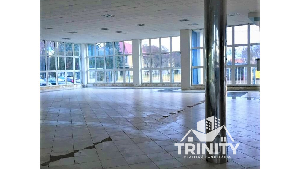 Na predaj skladové priestory v meste Hurbanovo