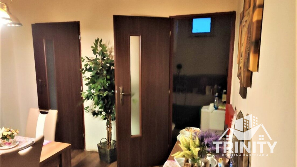 Na predaj 4-izbový rodinný dom v obci  Tvrdošovce