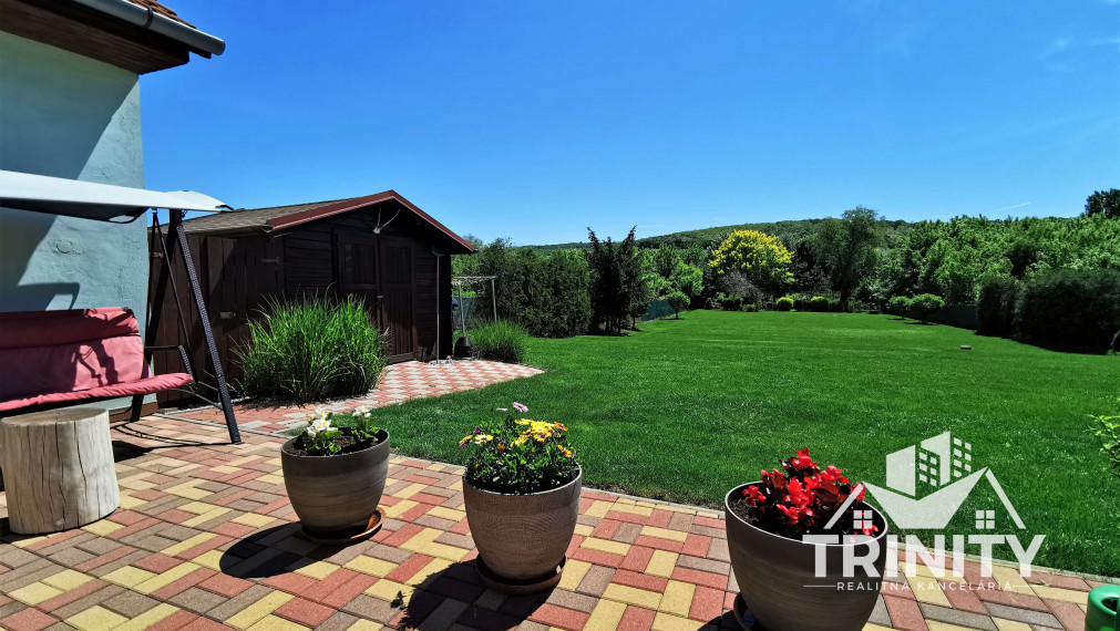 IBA U NAS - Na predaj poschodový penzión v obci Podhájska, Nová CENA