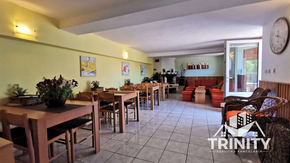 IBA U NAS - Na predaj poschodový penzión v obci Podhájska, Nová CENA