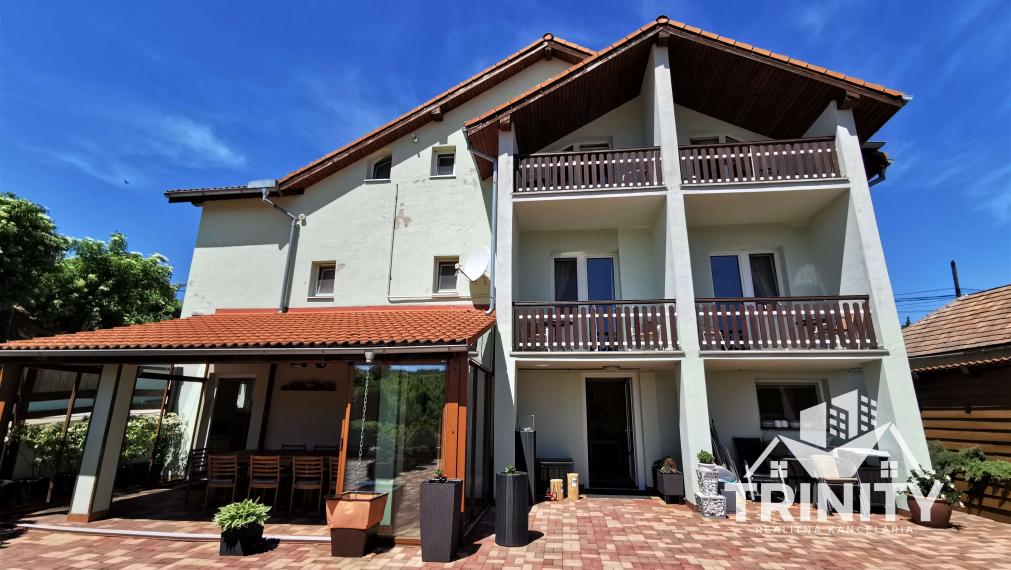 IBA U NAS - Na predaj poschodový penzión v obci Podhájska, Nová CENA