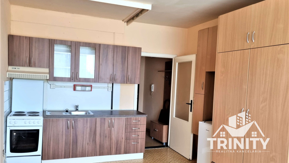 Na prenájom garsónka v Nových Zámkoch