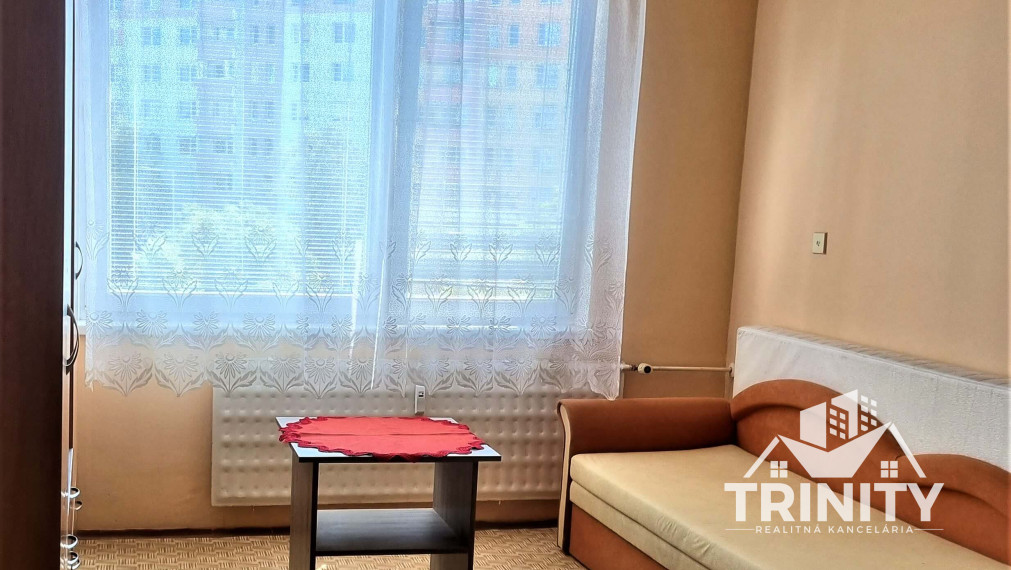 Na prenájom garsónka v Nových Zámkoch