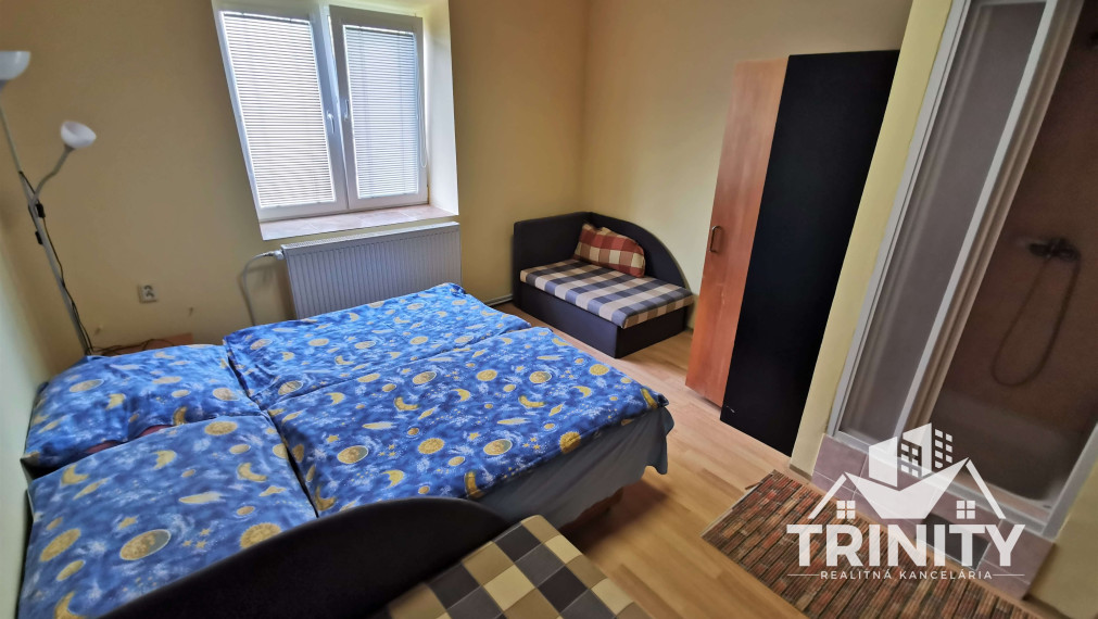 Na predaj 4-izbový rodinný dom v obci Trávnica