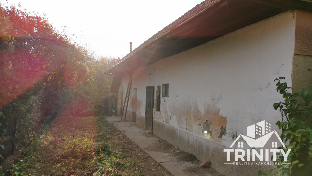 Na predaj vidiecky dom v obci Imeľ