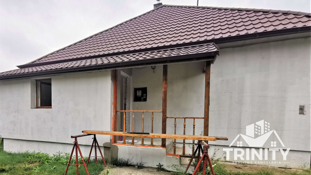 Na predaj rodinný dom po kompletnej rekonštrukcii v obci Dubník