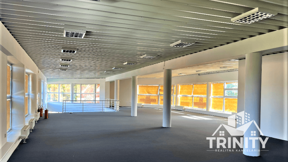 Na prenájom obchodné priestory v Nových Zámkoch