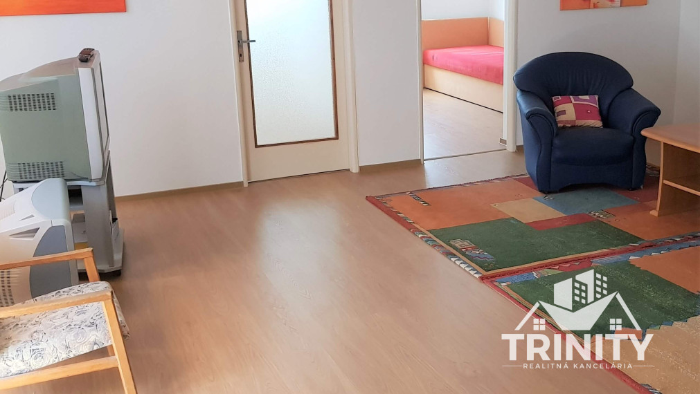 NA predaj 3-izbový tehlový byt priamo v centre mesta Nové Zámky