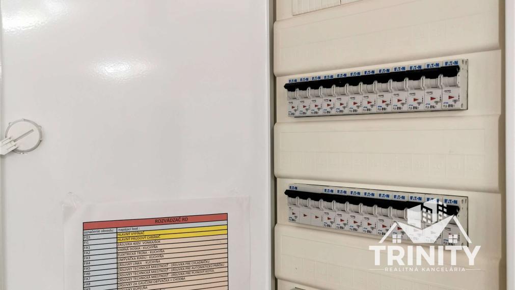 Na predaj 3-izbový rodinný dom v meste Šurany, 3D obhliadka