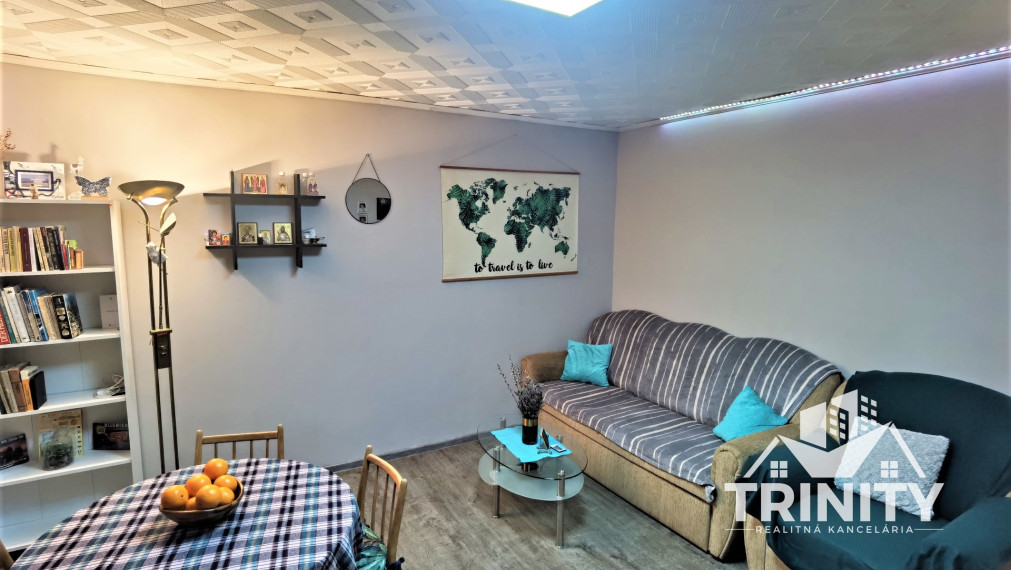 NA PREDAJ 3-izbový rodinný dom s veľkým pozemkom v obci Jatov