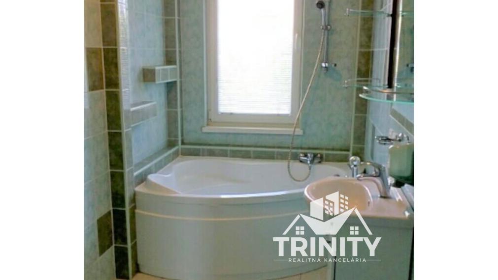 Na prenájom 2-izbový byt v Nových Zámkoch