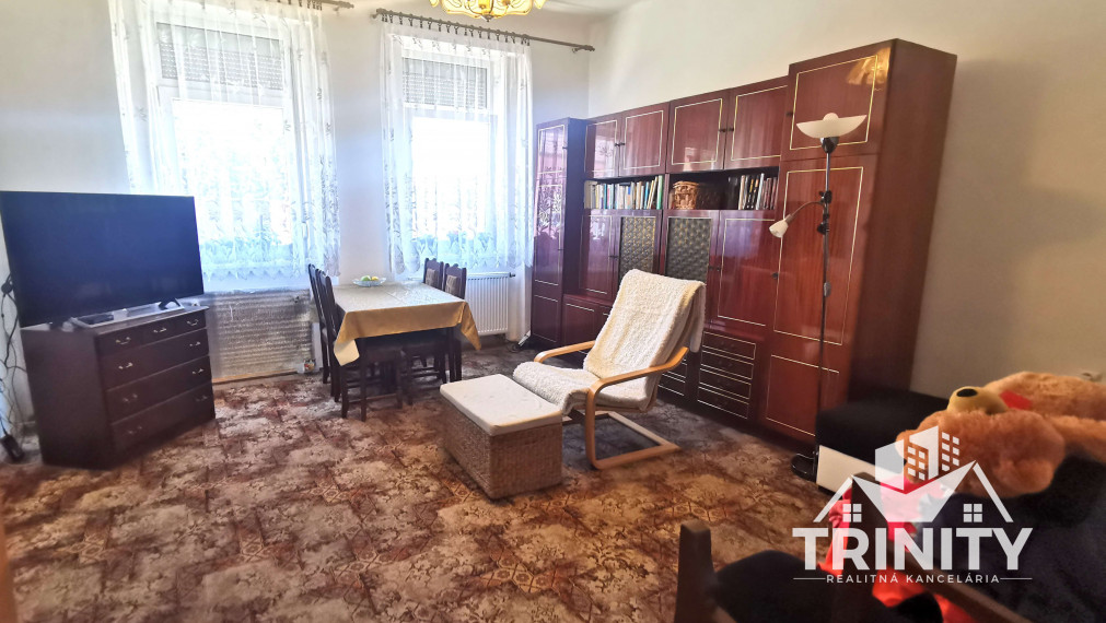 Na predaj tehlový rodinný dom v meste Nové Zámky, 3D prehliadka