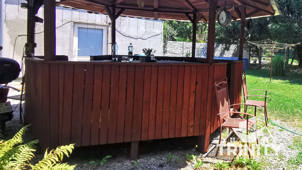 Na predaj 6-izbový priestranný dvojpodlažný rodinný dom v Nových Zámkoch