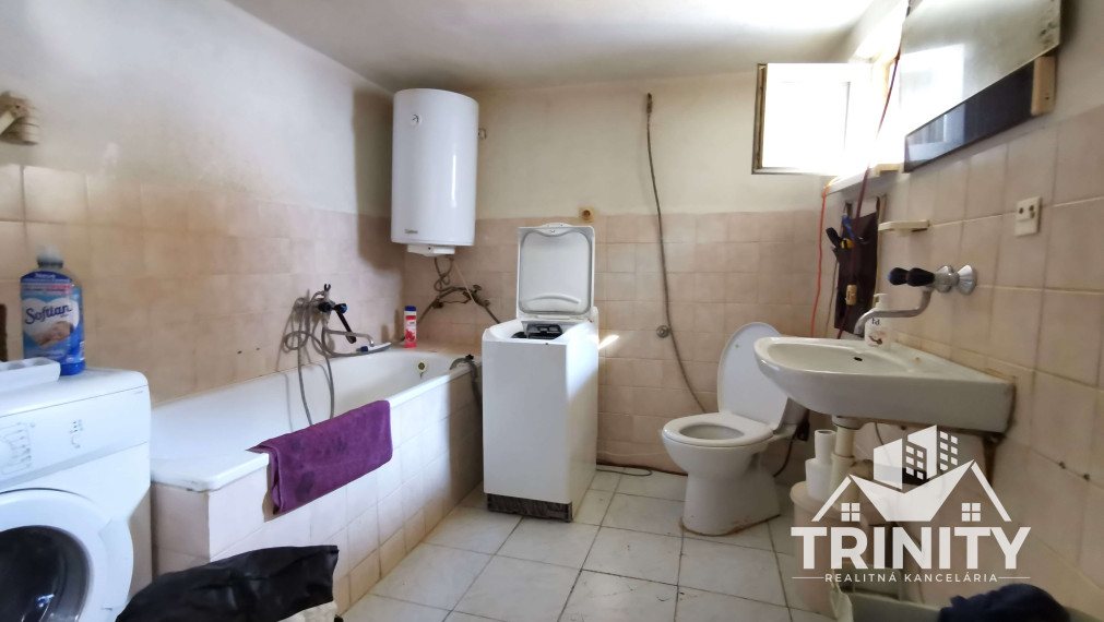 Na predaj 3-izbový rodinný dom v meste Šurany