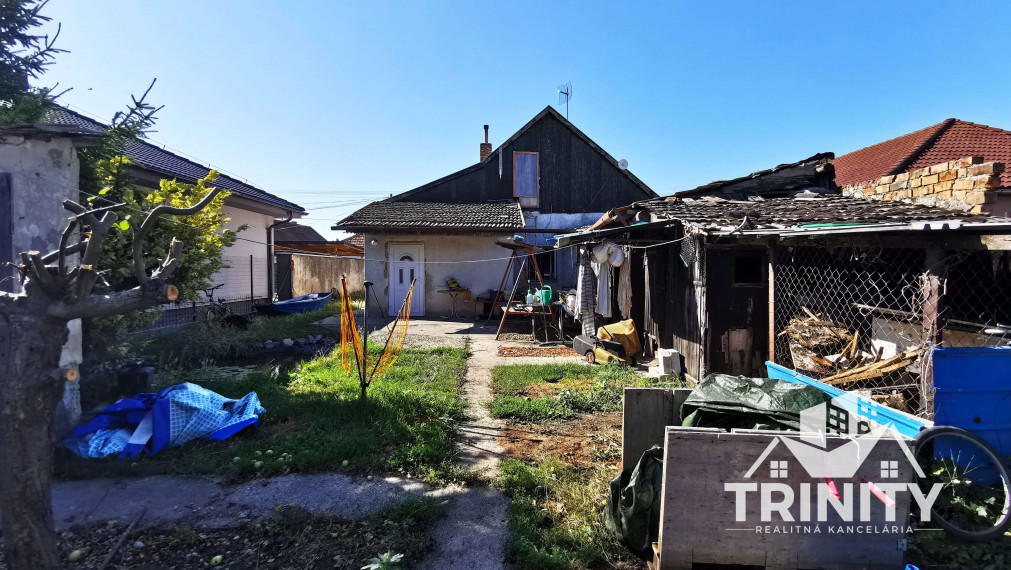 Na predaj 3-izbový rodinný dom v meste Šurany