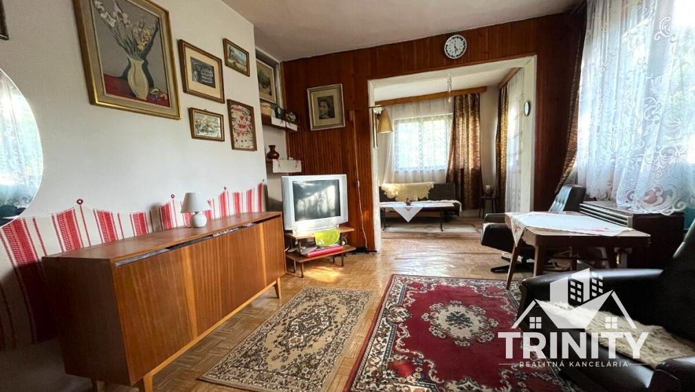 Na predaj 3-izbový rodinný dom v obci Veľký Kýr