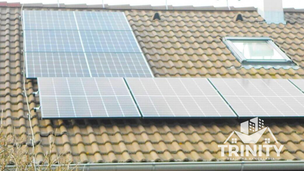 Na predaj zateplená murovaná chata v obci Podhájska