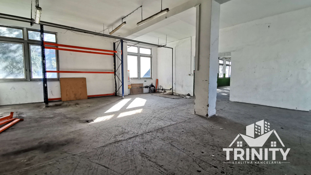 Na prenájom skladové priestory v meste Šurany
