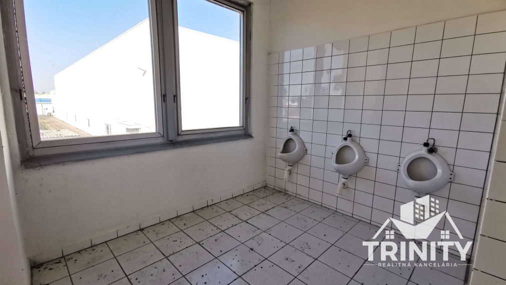 Na prenájom skladové priestory v meste Šurany