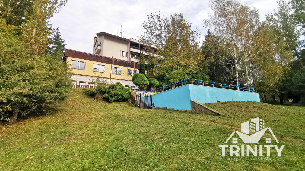 Na predaj Rekreačný poschodový objekt - Zvolen časť Môťová