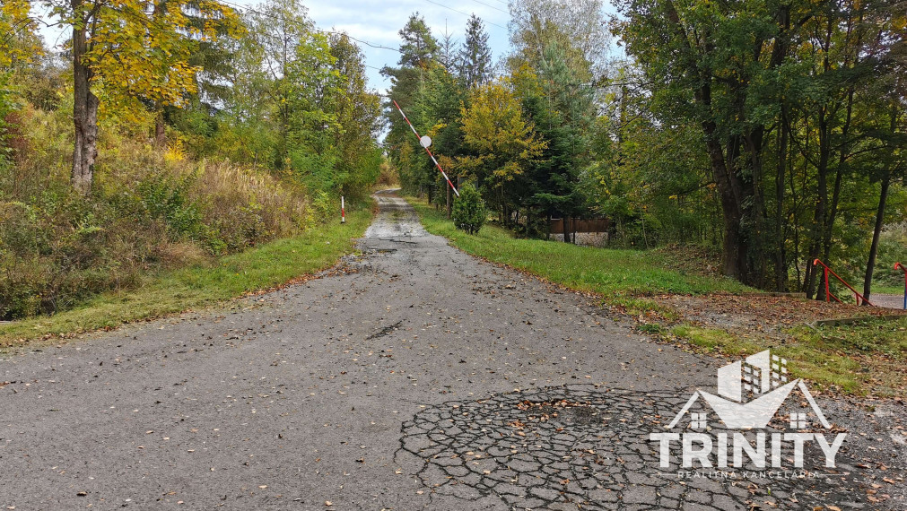 Na predaj Rekreačný poschodový objekt - Zvolen časť Môťová