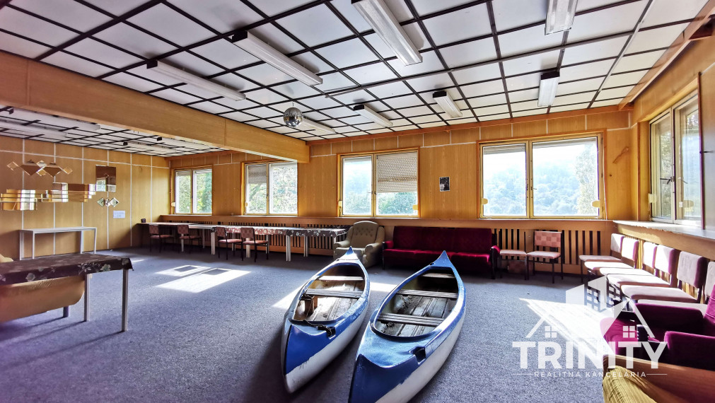 Na predaj Rekreačný poschodový objekt - Zvolen časť Môťová