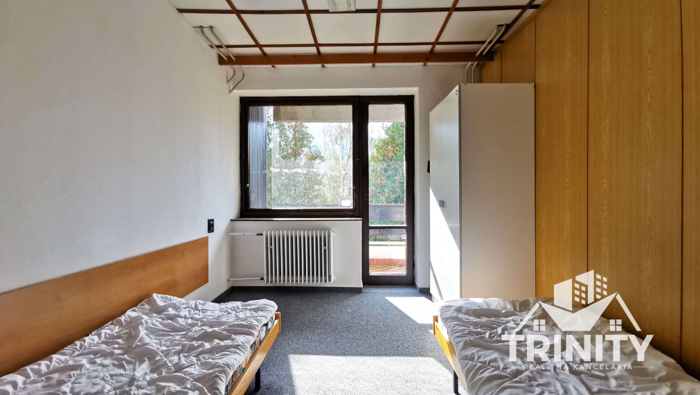 Na predaj Rekreačný poschodový objekt - Zvolen časť Môťová