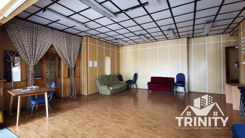 Na predaj Rekreačný poschodový objekt - Zvolen časť Môťová