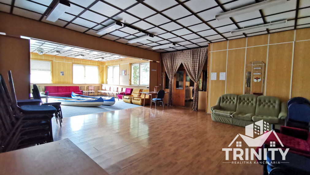 Na predaj Rekreačný poschodový objekt - Zvolen časť Môťová