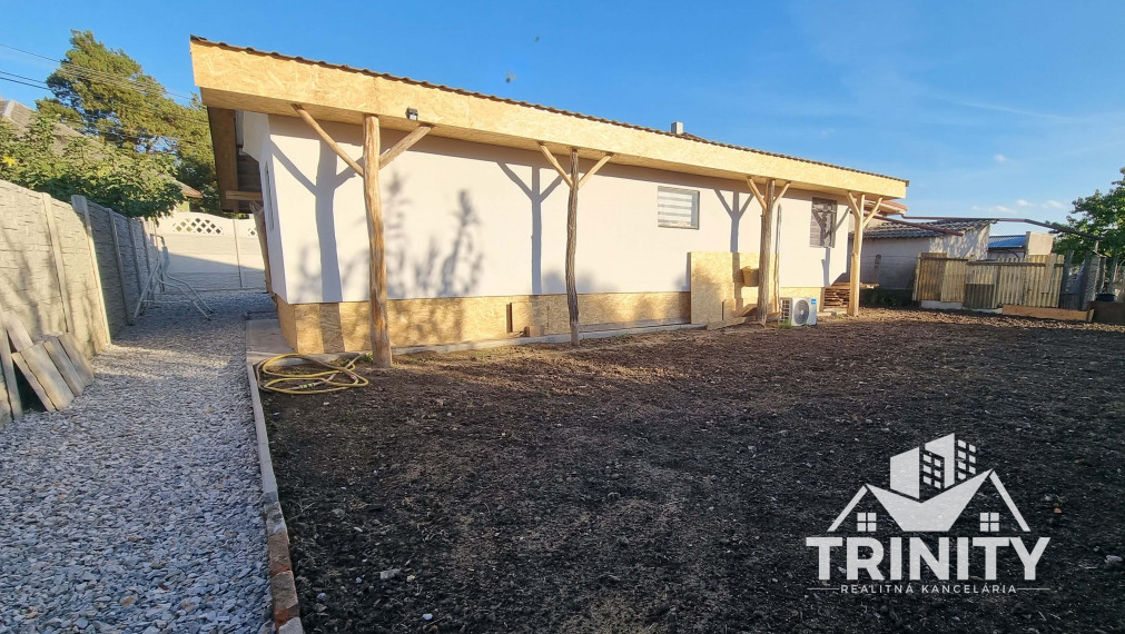 Exkluzívne - Na predaj mobilný dom s pozemkom v obci Pribeta