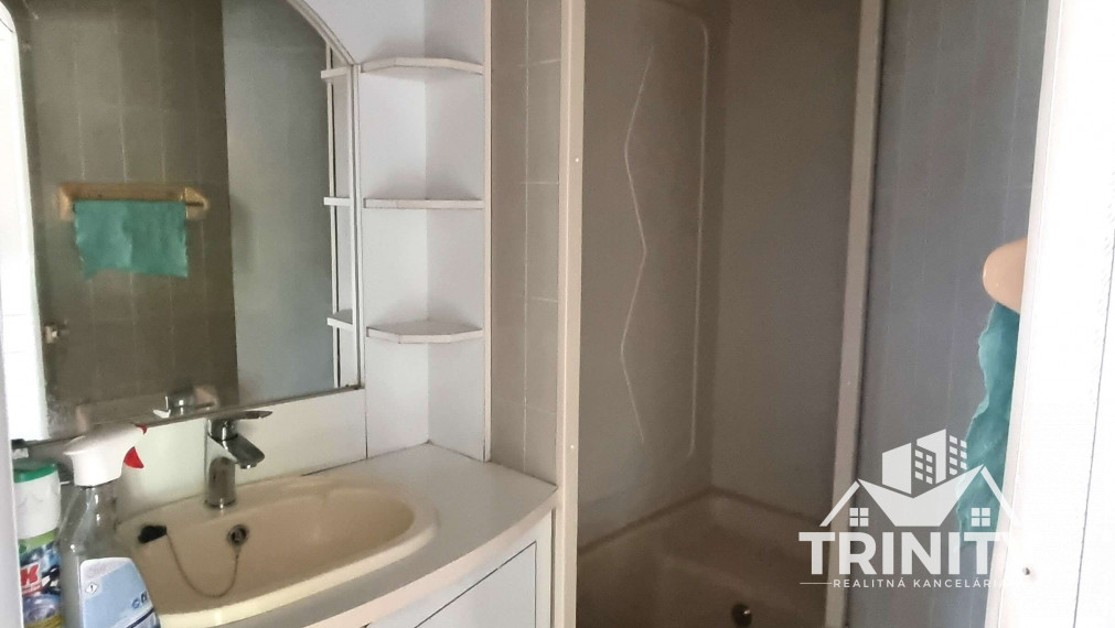 Exkluzívne - Na predaj mobilný dom s pozemkom v obci Pribeta