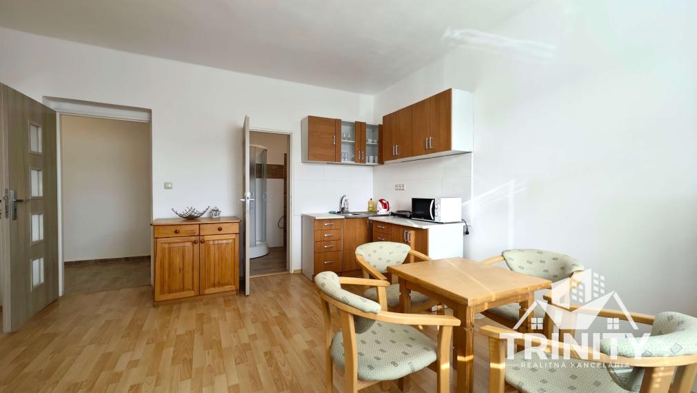 Na predaj 4-izbový rodinný dom v obci Podhájska, 3D prehliadka