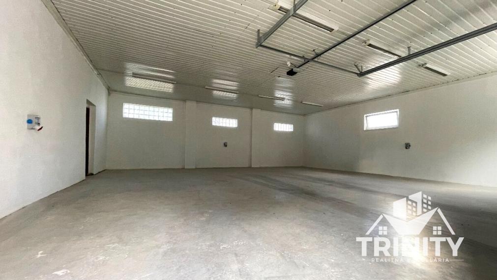 Na prenájom skladové priestory - garáž v meste Šurany