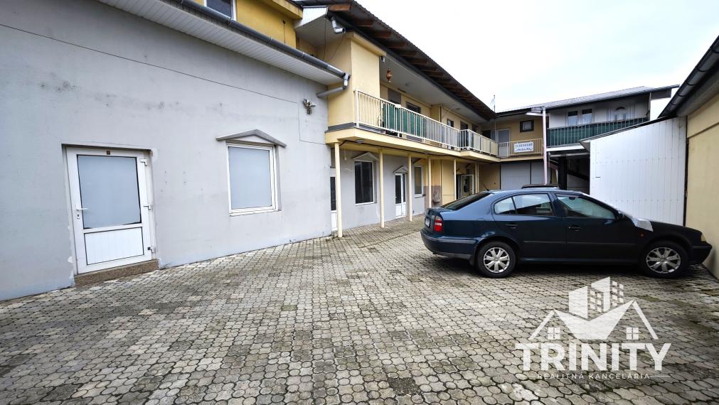 Na predaj polyfunkčná budova v Nových Zámkoch