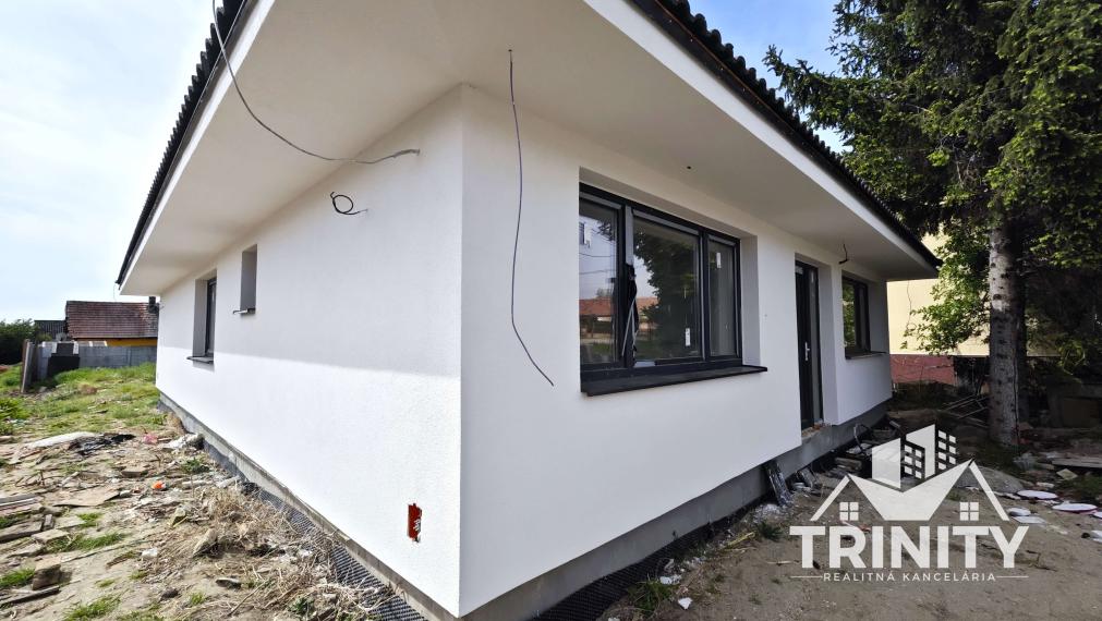 Na predaj 4-izbový RD (novostavba) v obci Dvory nad Žitavou