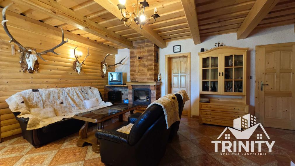 Znížená CENA! Na predaj chata v obci Trávnica, 3D obhliadka