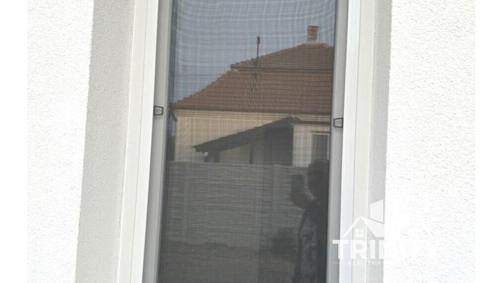 Na predaj moderná novostavba 4-izbového rodinného domu   v meste Nesvady