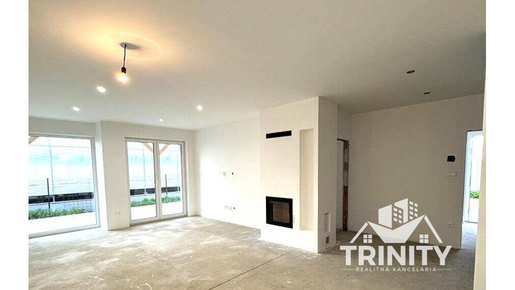 Na predaj moderná novostavba 4-izbového rodinného domu   v meste Nesvady