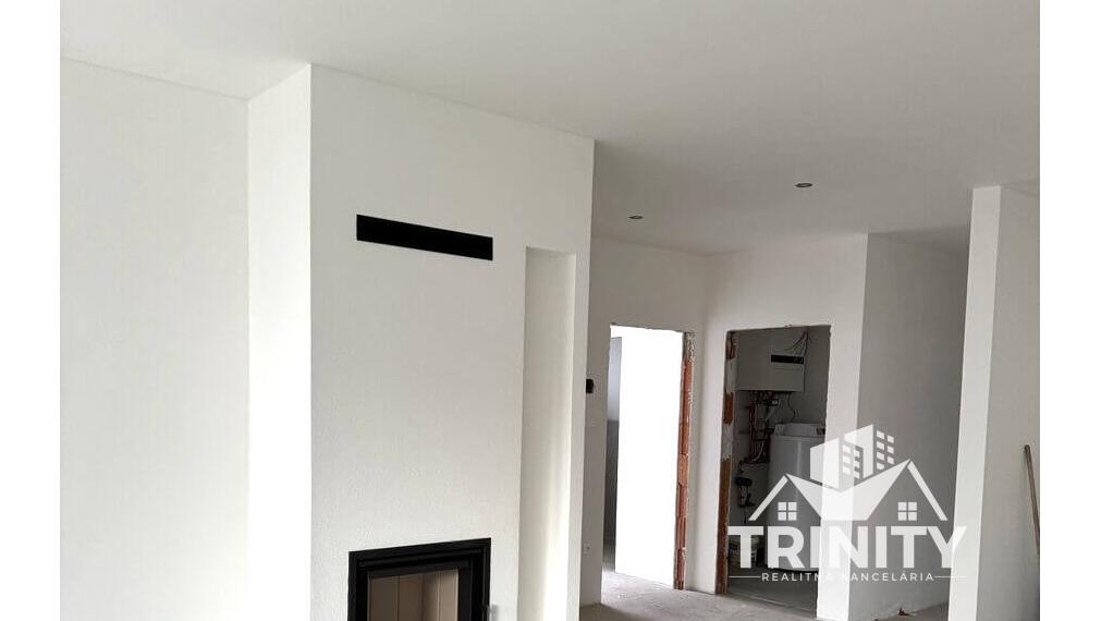 Na predaj moderná novostavba 4-izbového rodinného domu   v meste Nesvady