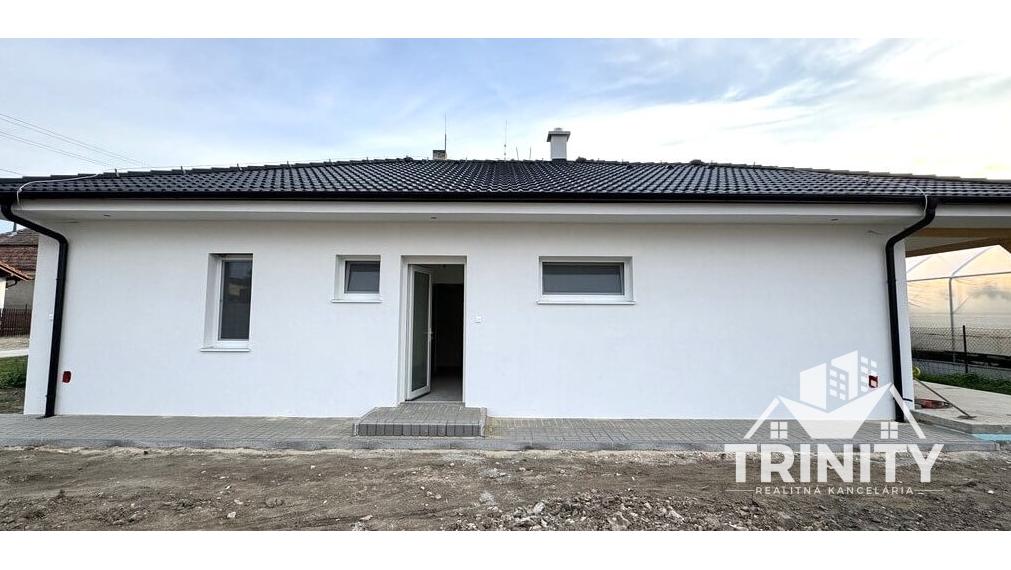 Na predaj moderná novostavba 4-izbového rodinného domu   v meste Nesvady