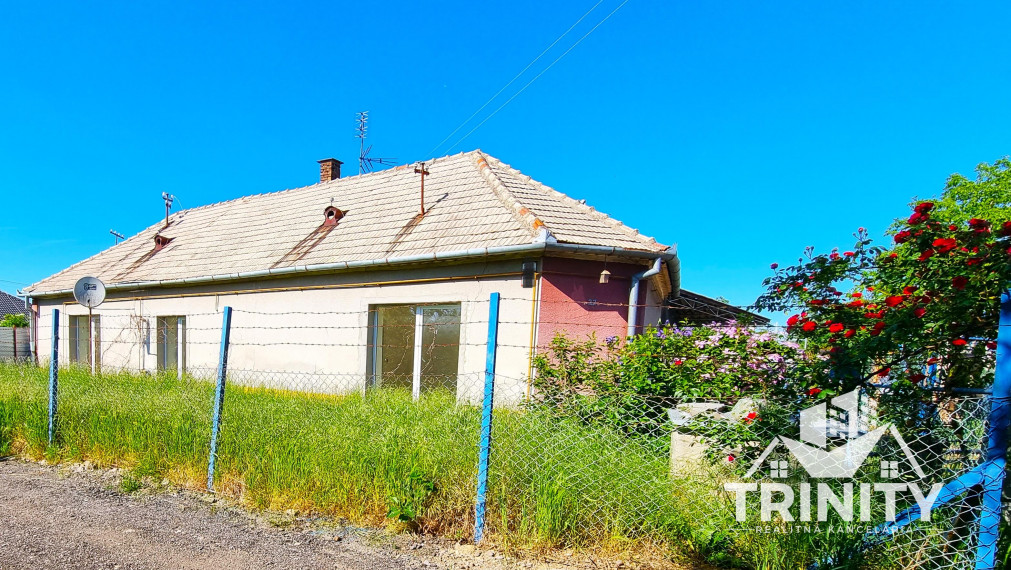 Na predaj starší rodinný dom v obci Pribeta