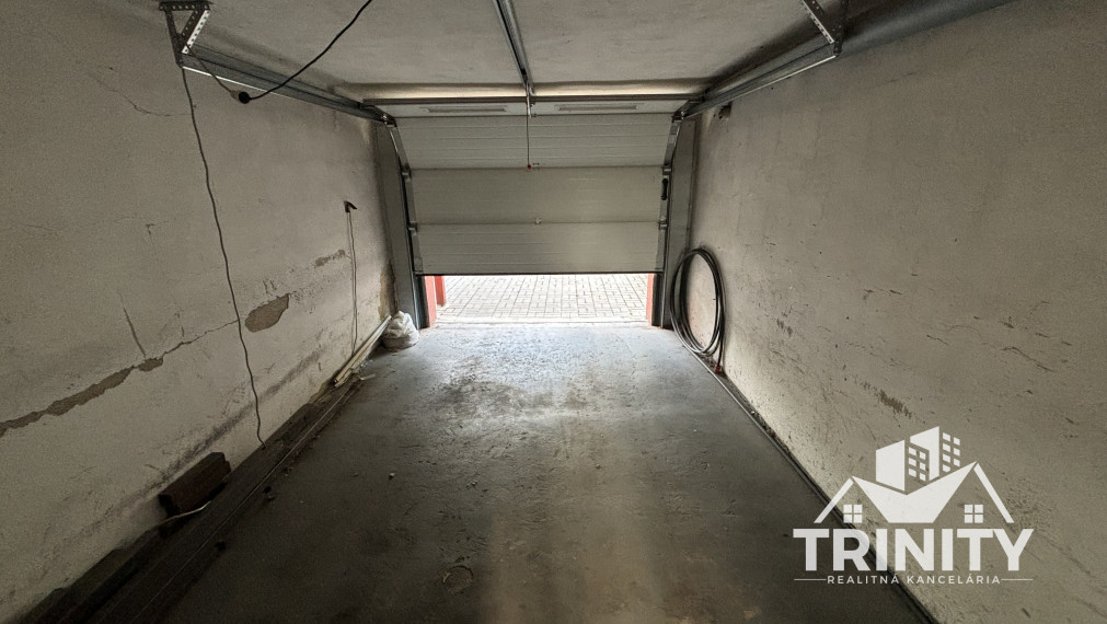 EXKLUZÍVNE Na predaj rodinný dom v radovej zástavbe v meste Hurbanovo