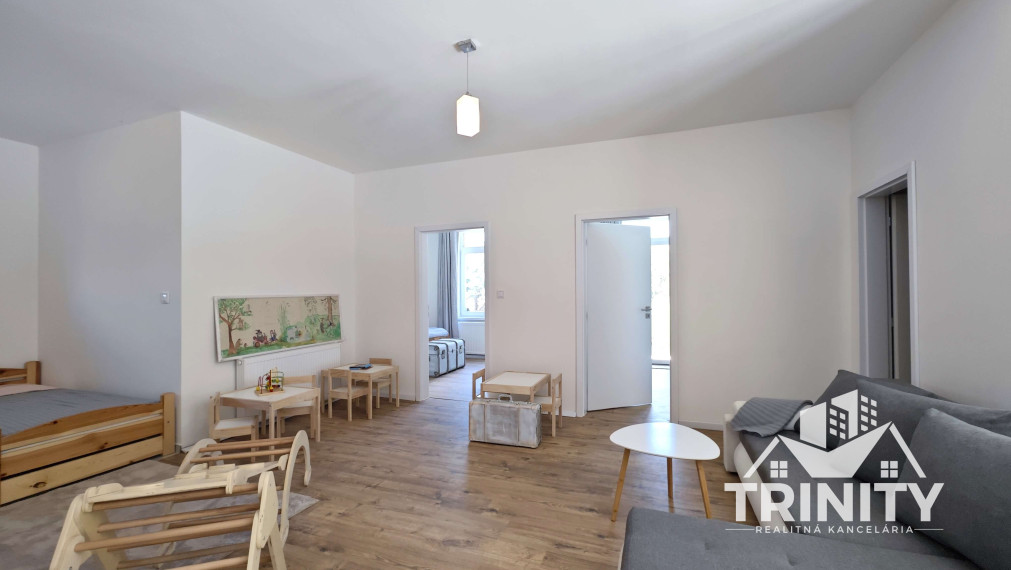 Na predaj kompletne prerobený rodinný dom v meste Nesvady