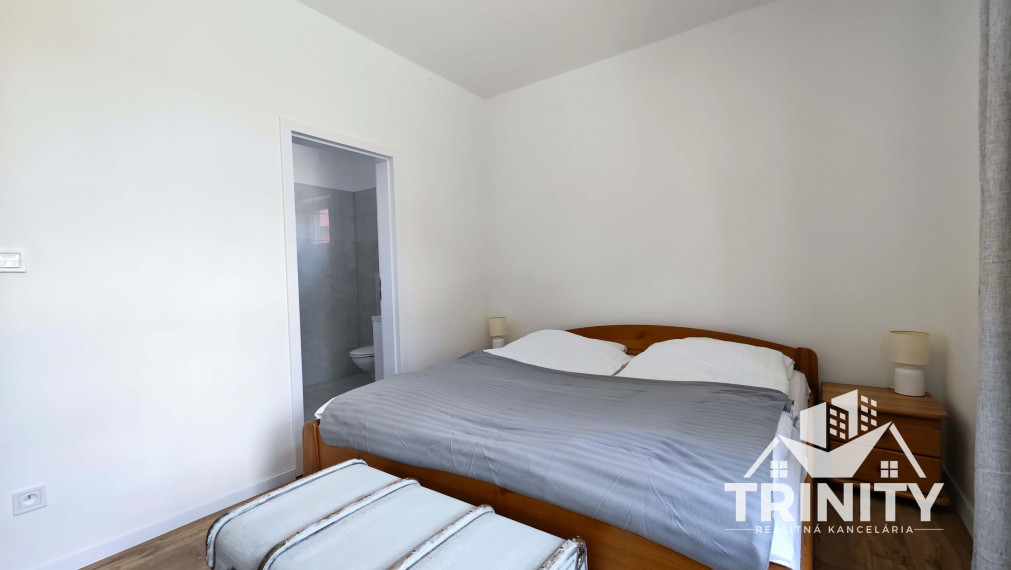 Na prenájom kompletne prerobený rodinný dom v meste Nesvady