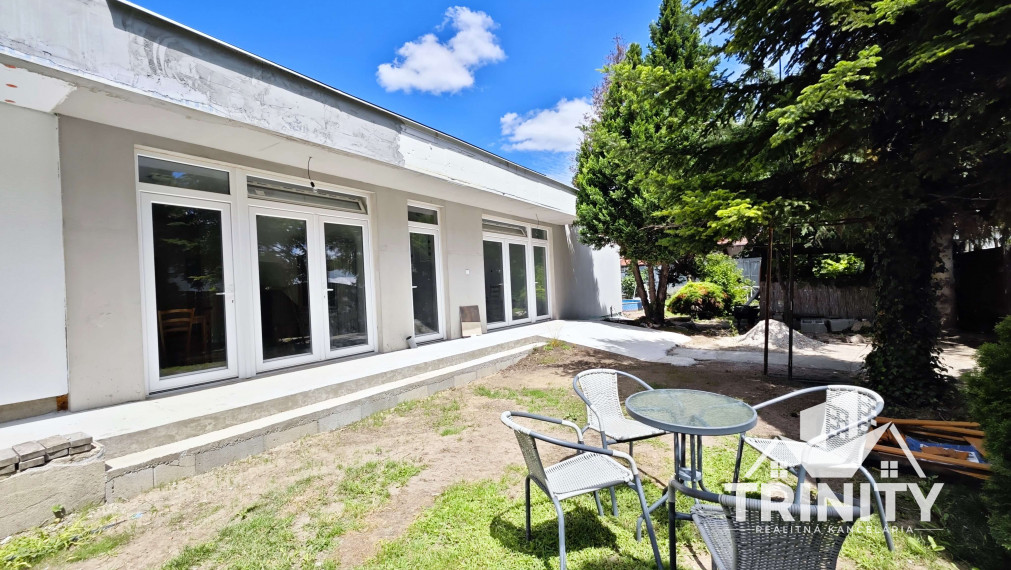 Na prenájom kompletne prerobený rodinný dom v meste Nesvady