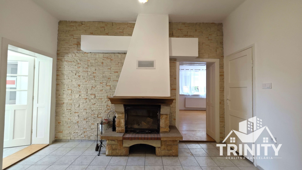Na predaj prerobený 3-izbový rodinný dom v meste Nesvady