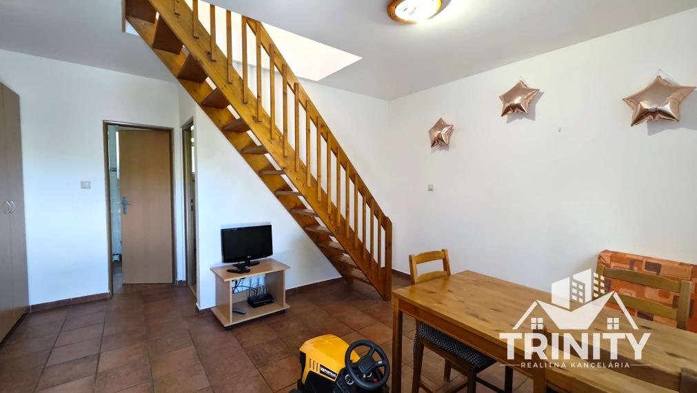 Na predaj Penzión / Apartmánový dom v obci Podhájska